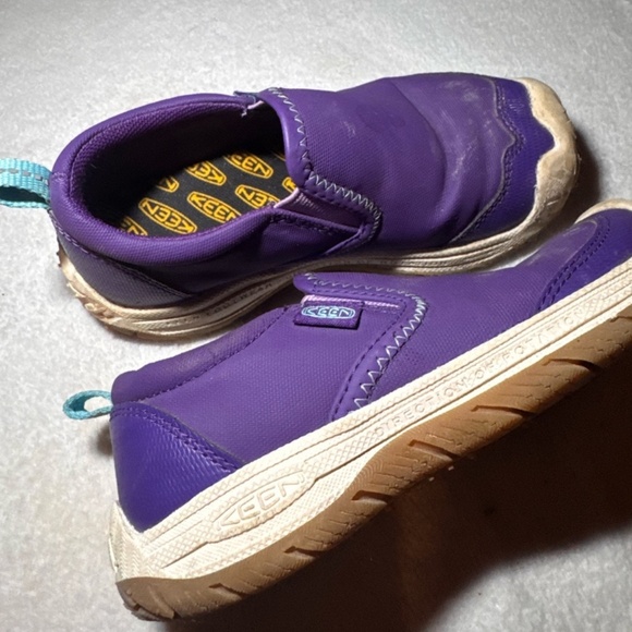 Keen Kids Purple Slip-On Sneakers toddler size 11 - Picture 1 of 6